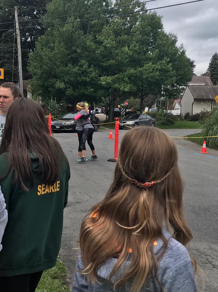 44617404_10217586902369207_911852944561799168_n